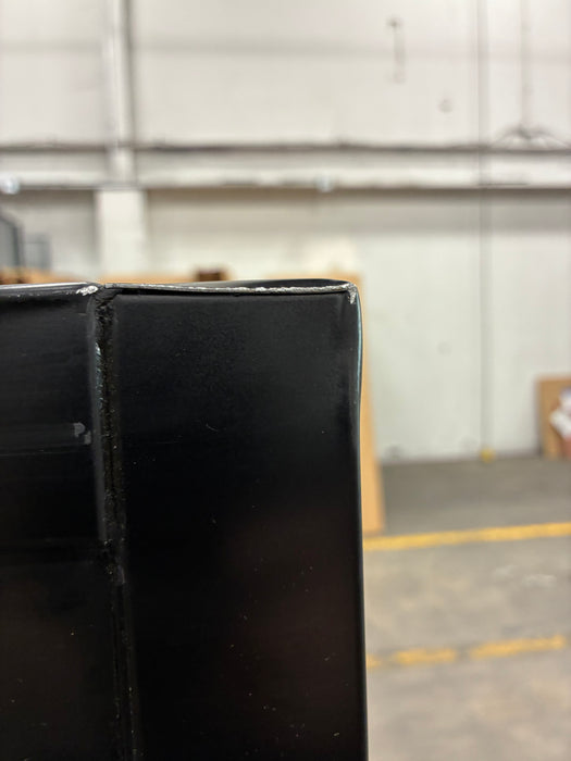 Scratch and Dent - GDM-33SSL-56-HC-LD BLK, Serial Number # - 11371277-1
